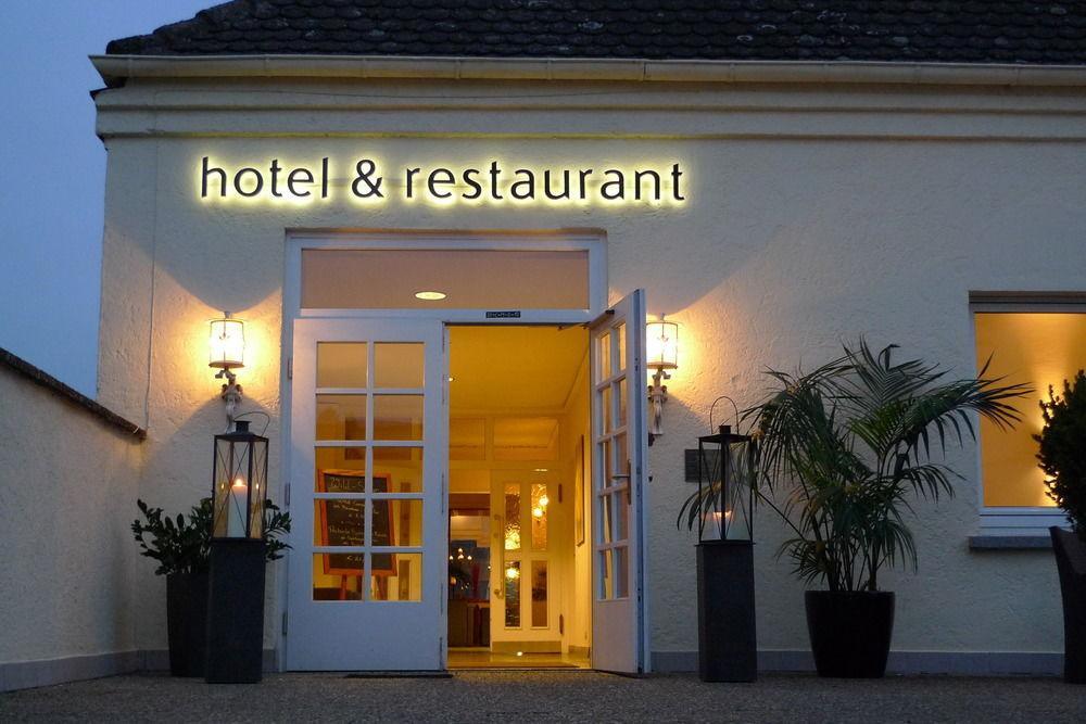 Naegler'S Fine Lounge Hotel Oestrich-Winkel Buitenkant foto